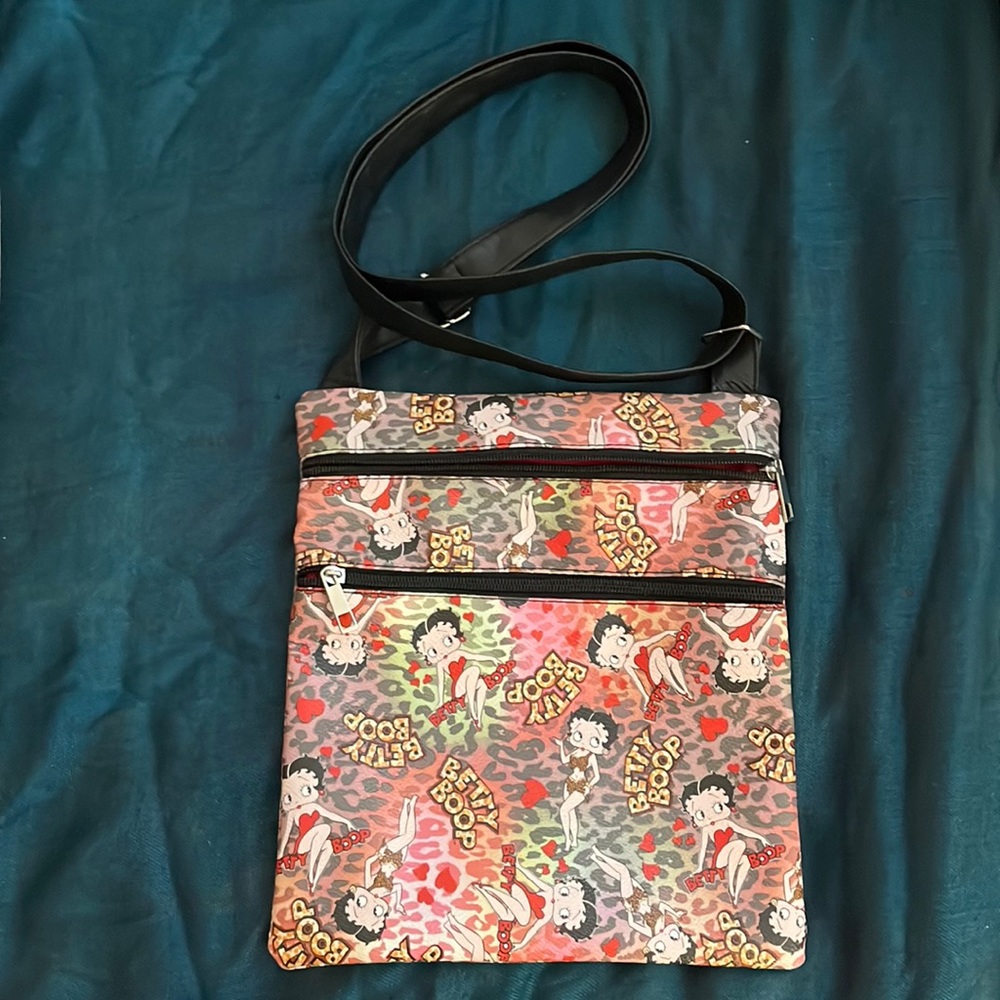 Vintage Betty Boop crossover bag genuine leather, vinyl inside. RARE find.